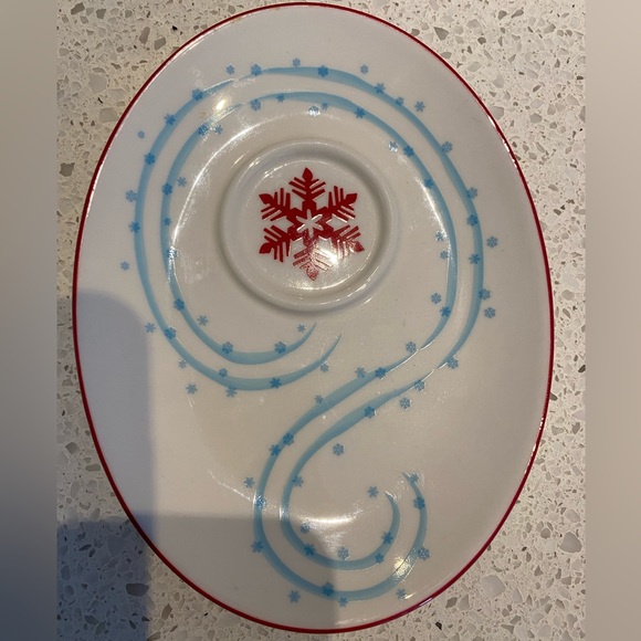 Starbucks Holiday 2007 Mug with Oval Saucer - Picture 4 of 5